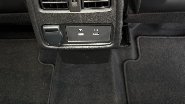 Renault Symbioz 1.8 E-Tech FHEV 160 Iconic Esprit Alpine 5dr Auto Hybrid Estate